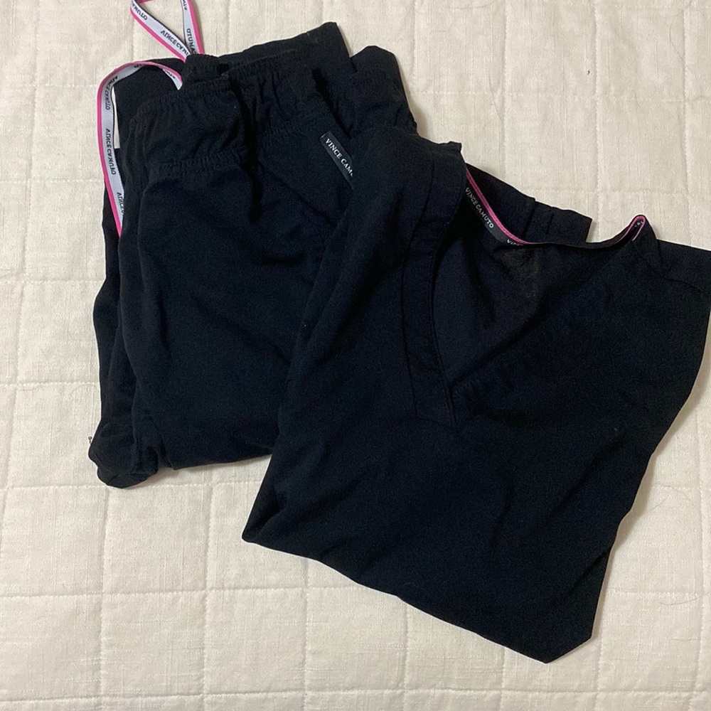 Black scrubs